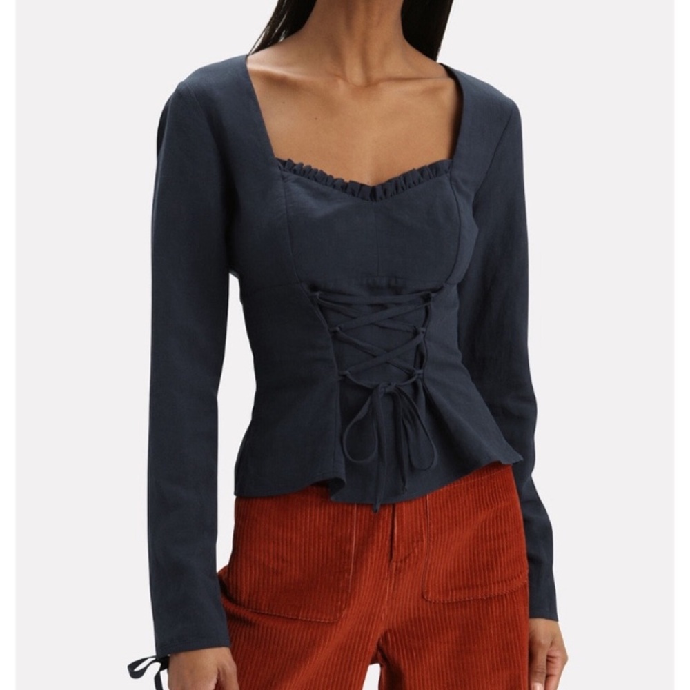 Intermix Ariah Lace Up Navy Linen Blend Top size 6 side zip